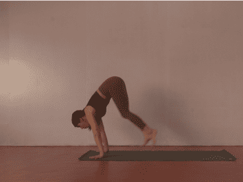 Fluye con energía y resistencia | Power Yoga