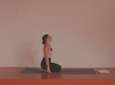 Practica suave en el suelo | Hata Yoga