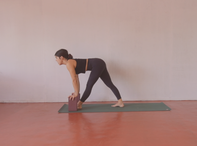 Sintoniza mente y cuerpo | Vinyasa Yoga para la concentración